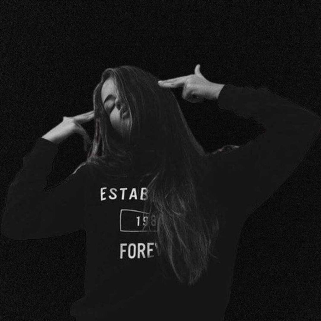 Dark Anime Girl DP Photos