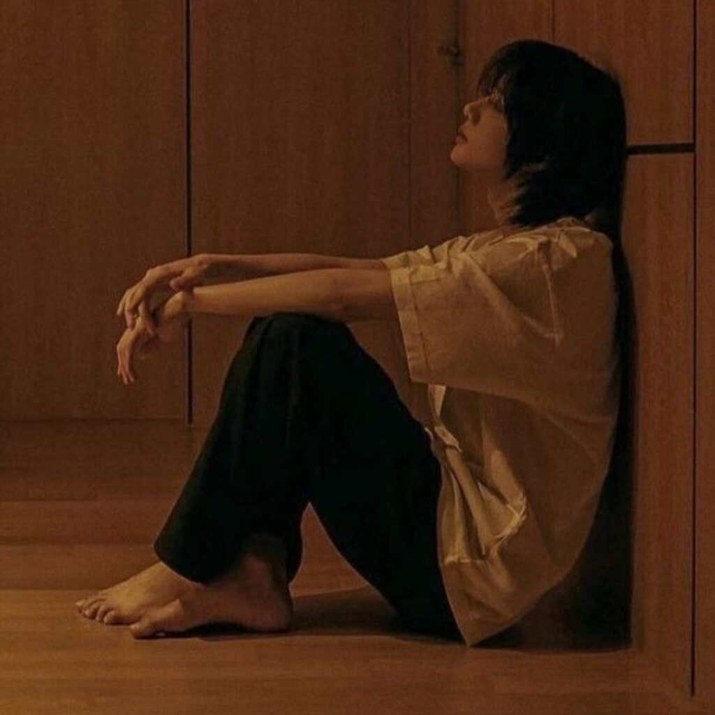 Depressed Sad Girl DP Photos