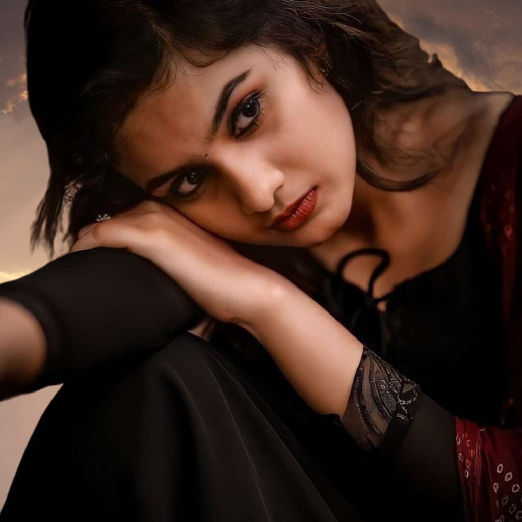 Depressed Sad Girl DP Photos