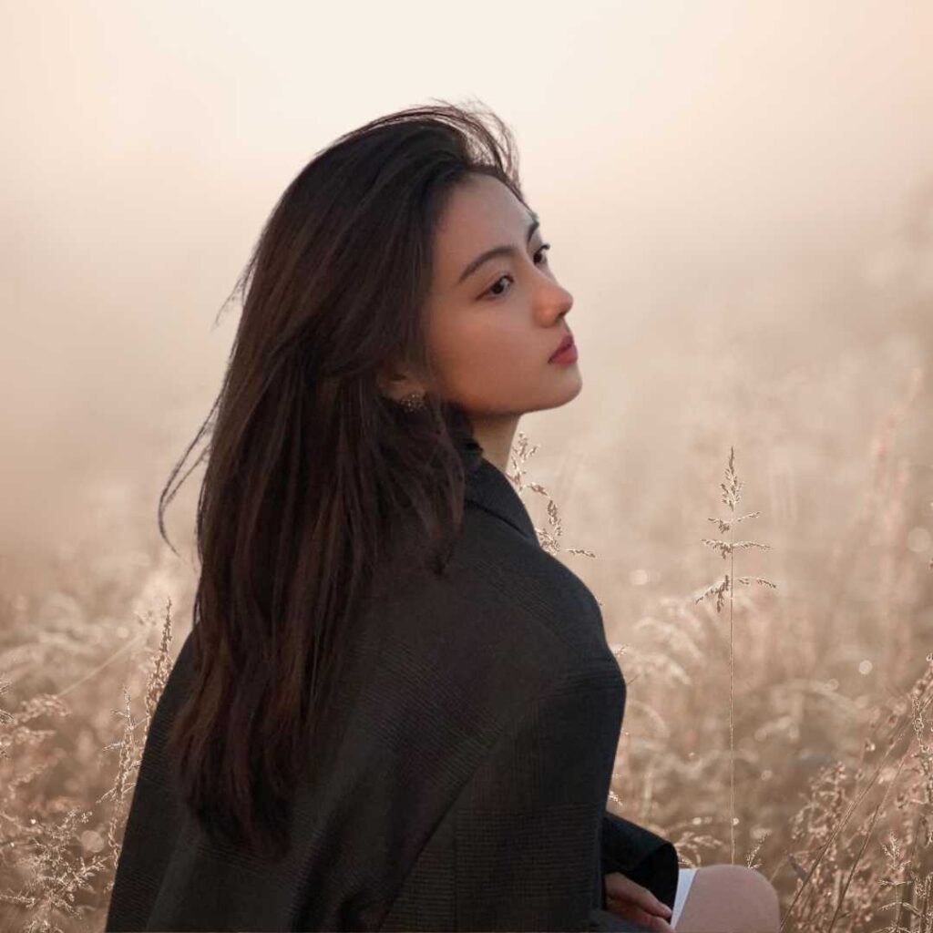 Broken Heart Depressed Sad Girl DP