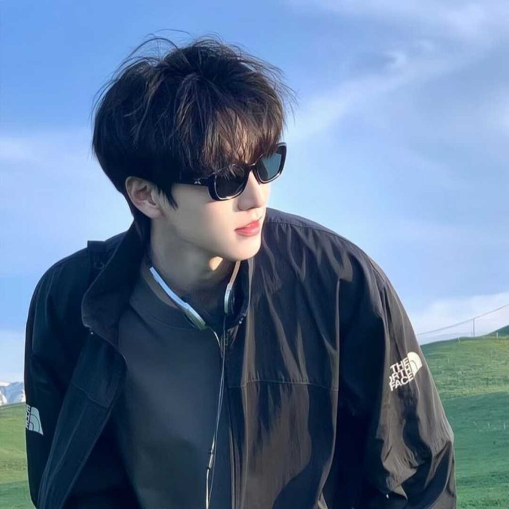 Sad Alone Boy DP Full HD